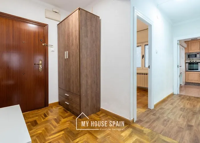 Apartment Myhousespain - Comodo Y Tranquilo Piso Con Parking Oviédo