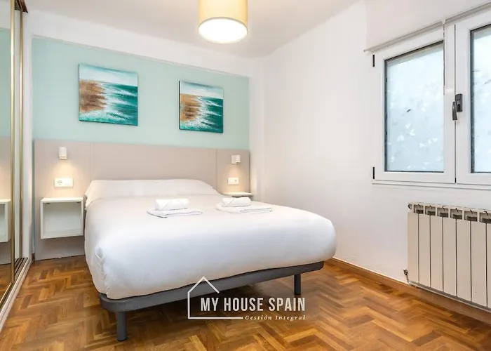 Apartment Myhousespain - Comodo Y Tranquilo Piso Con Parking Oviedo